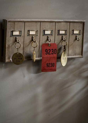 Vintage 5-Key Key Rack