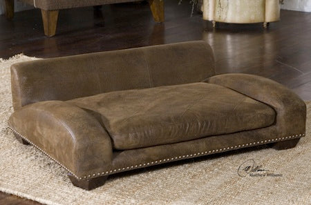 Pet Bed with Suede Polyester Cushion and Hardwood Feet